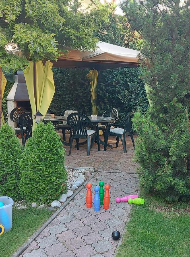 Penzion Tiberia Trenčín エクステリア 写真